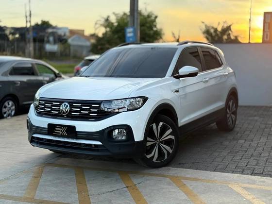VOLKSWAGEN T-CROSS 1.0 200 TSI TOTAL FLEX COMFORTLINE AUTOMÁTICO